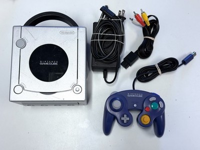 Nintendo GameCube DOL-101 Console Platinum Silver cables & OEM Controller Tested