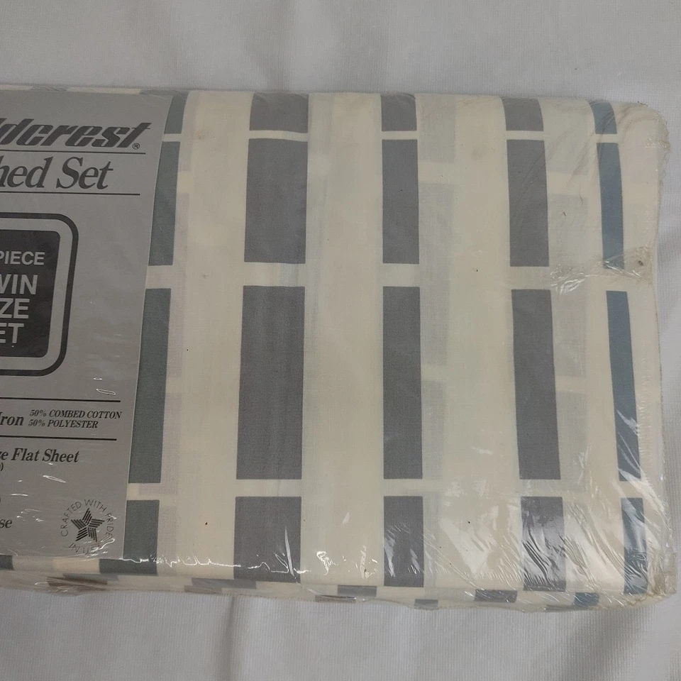Fieldcrest Matched Set 3 Piece Twin Sheet Set - NEW SEALED - Image 3 of 4