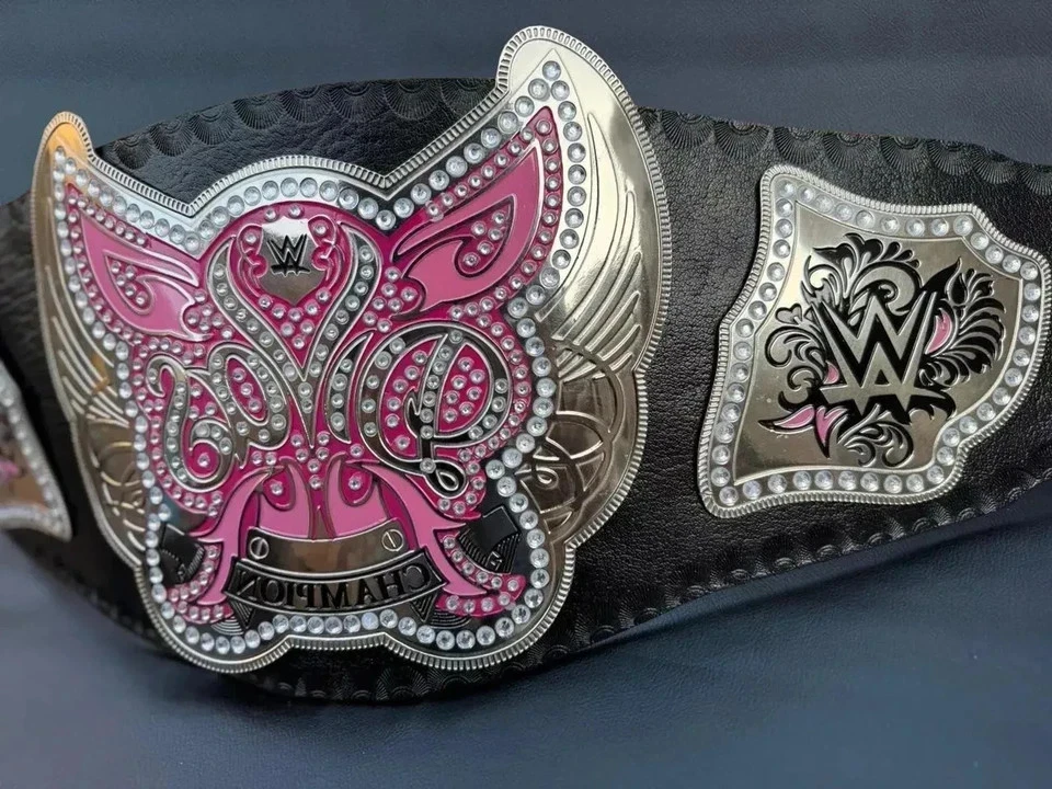 Divas Bella Twin Women Signature Series Wrestling Championship Replica Belt - Image 4 of 4