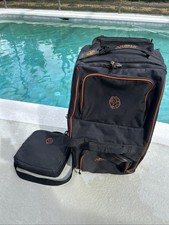 Akona Adventure Gear Travel Scuba Dive Roller Bag W/ Matching Regulator Bag