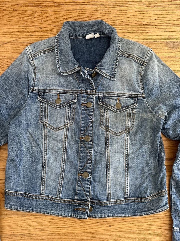 BP Nordstrom Womens sz L Blue light weight Denim Jeans Jacket - Image 3 of 4