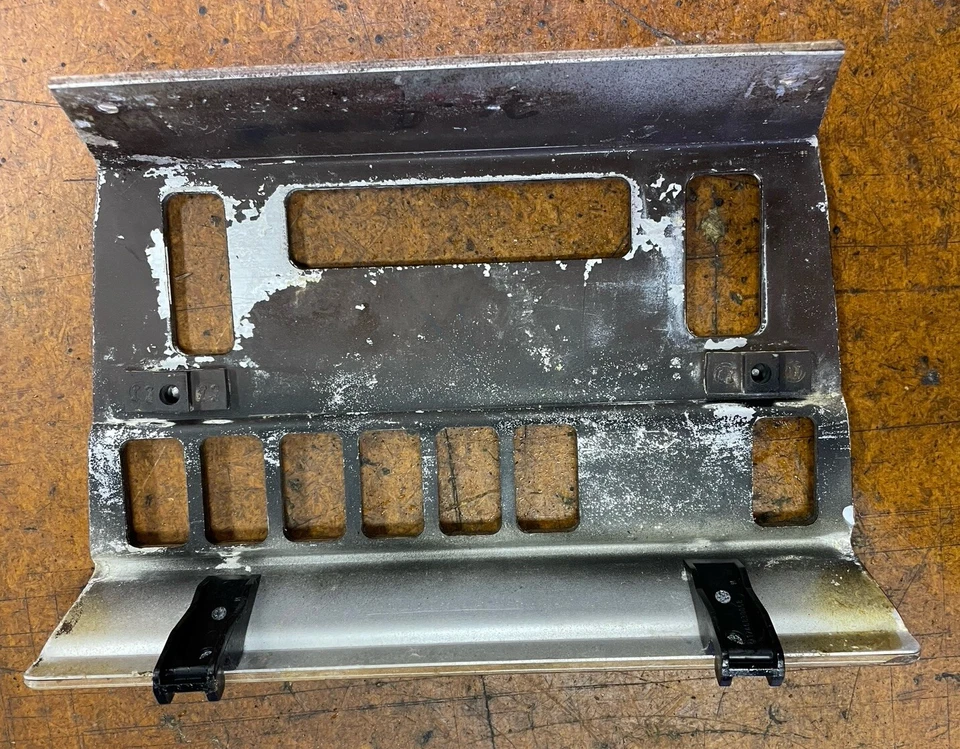 86-95 MERCEDES BENZ 300TE W124 SEDÁN VAGÓN TABLERO CENTRAL MOLDURA DE MADERA FABRICANTE DE EQUIPOS ORIGINALES 7 orificios Foto 2 de 4