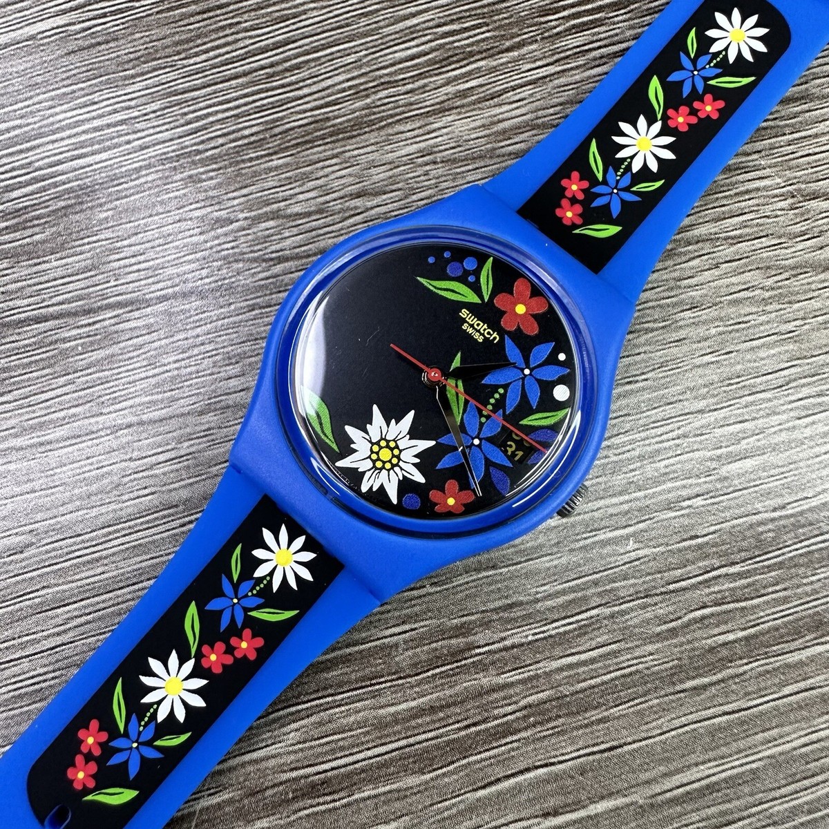 NEW✓ Swatch Originals EDELBLAU Blue Flowers Women's 34mm