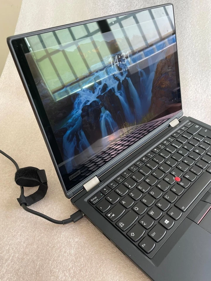 Lenovo ThinkPad L390 YOGA -13" -Core i3 8145u -SSD 256 Go -8 Go -tactile -WIN 11 - Photo 2/4