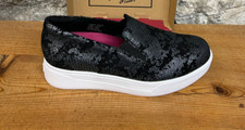 MUNRO LENNOX M528886 Black Snake Print Slip-On Womens Medium Width New In Box
