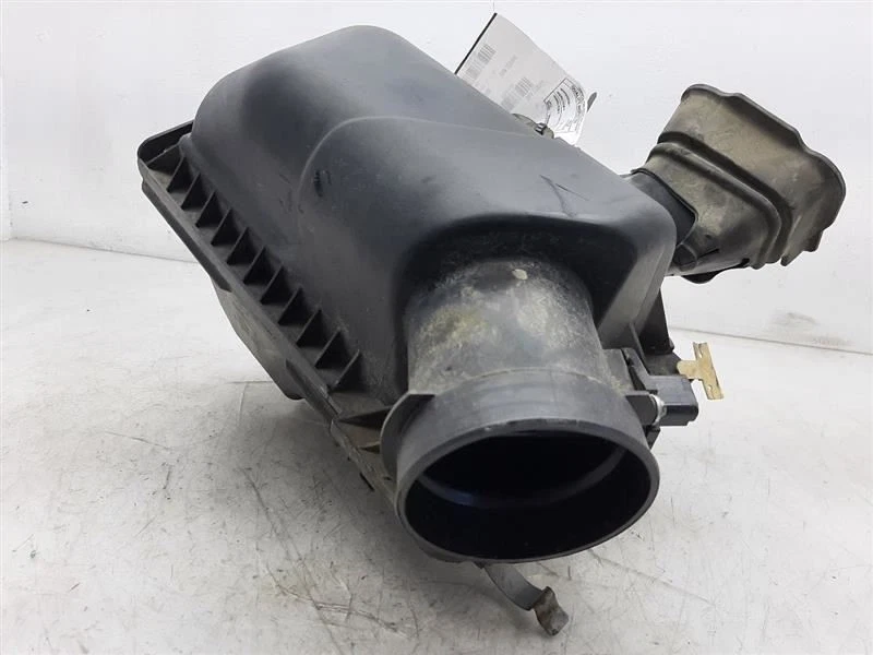 Air Cleaner 07-10 Ford Edge 7T4Z9600A - Image 3 of 4