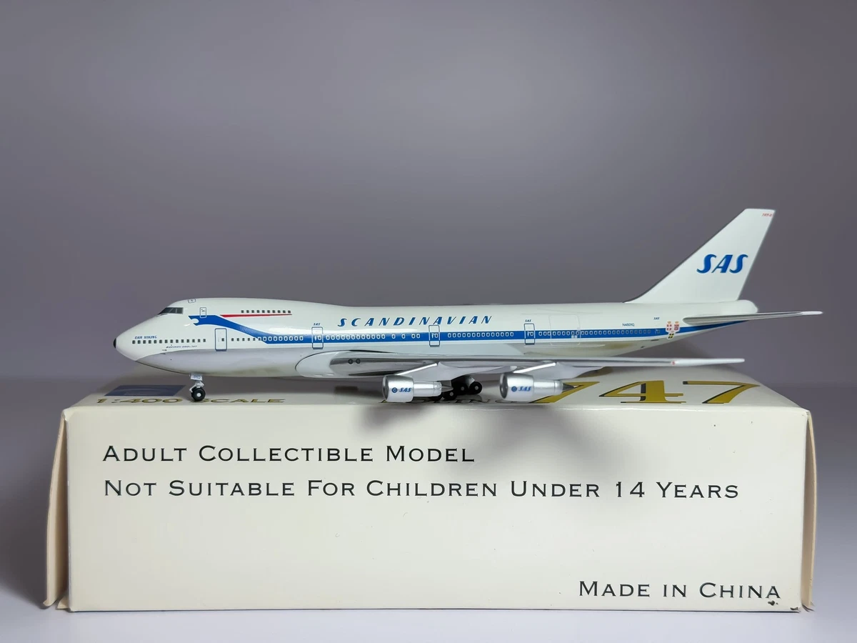 AeroClassics Boeing 747 1:400 Contemporary Diecast Aircraft