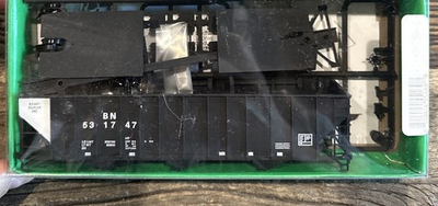 #ad #ad BOWSER HO Scale Kit #55169 100 Ton Hopper Car Burlington Northern #531747 NIB $15.99
