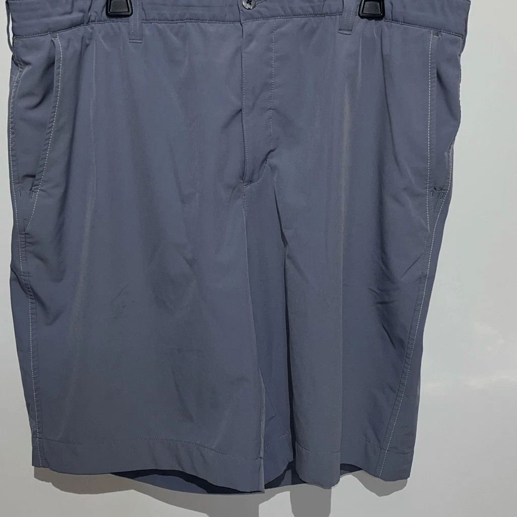 Bermuda Sands Men's Dark Gray Flat Front Lightweight Golf Chino Shorts Size 42