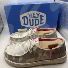 Hey Dude Women's Wendy Funk Cow Silver Slip On Shoes Size US 7, EU 38, UK 5 NIB