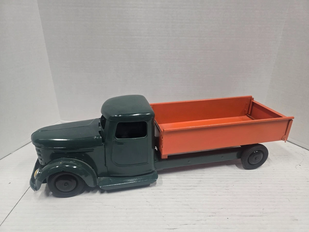 Structo Pressed Steel 1940 Vehicle Year Vintage Manufacture