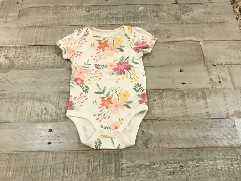 Girls Cloud Island bodysuit size 3-6 months short sleeve w/flowers 