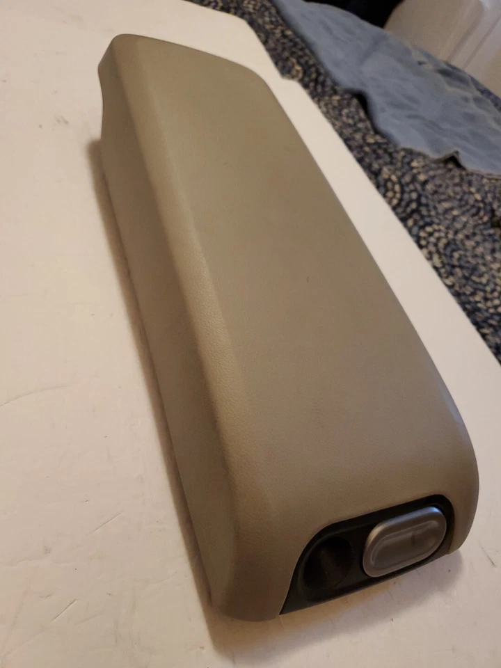 Mazda CX-7 2007 2009 consola central tapa reposabrazos reposabrazos cuero beige Foto 2 de 4