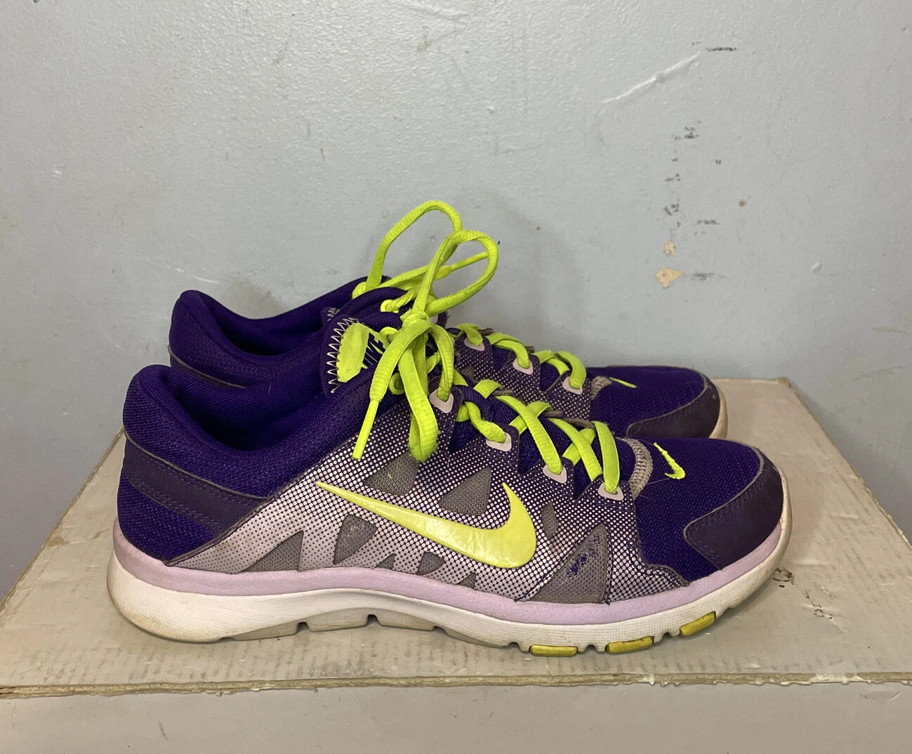 Nike Women's Flex Supreme TR 2 Purple/Green Athletic Shoes   616694 502 Size 6
