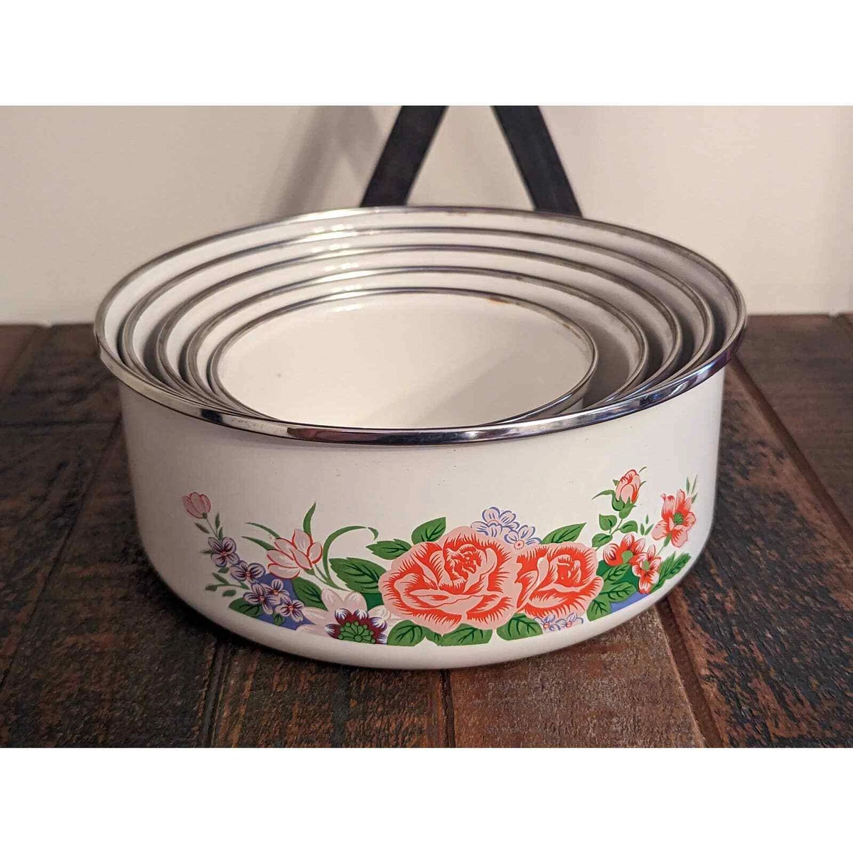 Set of 5 Metal Enamel Dishes with Flowers