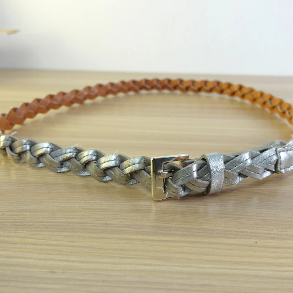 Cinturón Vince Camuto Mujer Mediano Plateado Trenzado Cuero Cintura Metálico Ajustado Imitación Foto 2 de 4