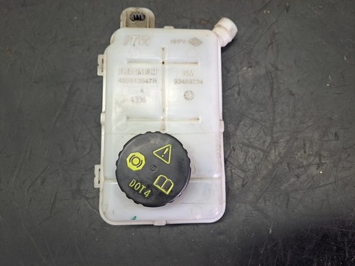 VASCHETTA LIQUIDO FRENI FIAT TALENTO RENAULT TRAFIC OPEL VIVARO 2018 460913647R - Imagen 2 de 4
