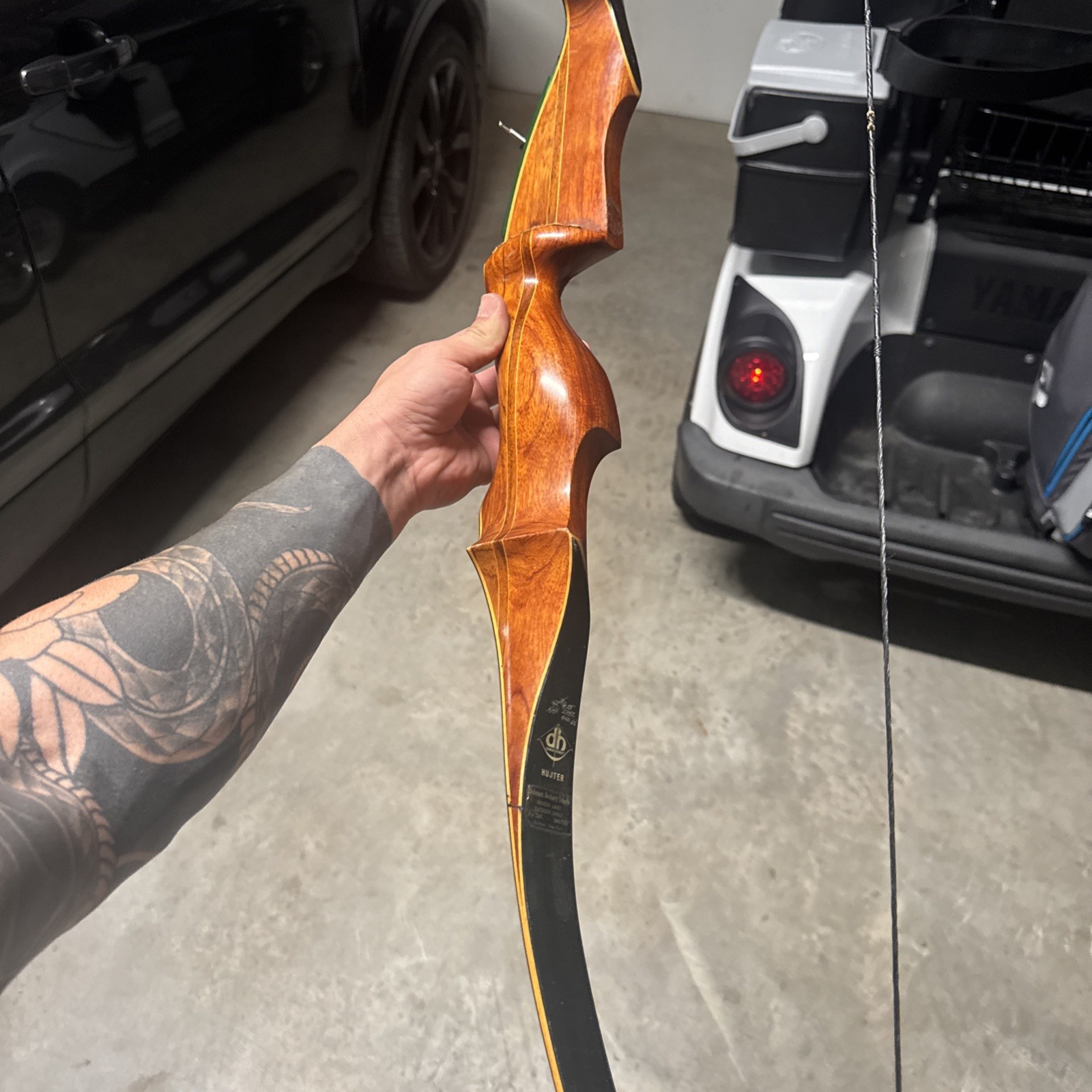Vintage Damon Howatt  Archery Hunter  recurve 45#