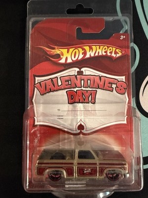 ホットウィール '83 シェビー シルバラード バレンタインデー hot wheels 83 chevy silverado Valentines Day Mint Card See All