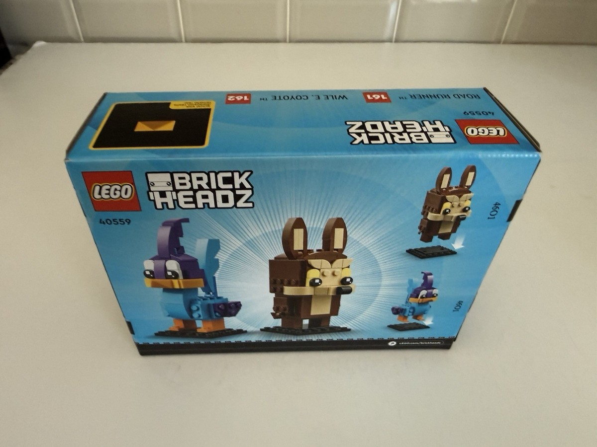 Bubu② J726 Road Runner™ & Wile E. Coyote™ 40559 | BrickHeadz | Buy online at
