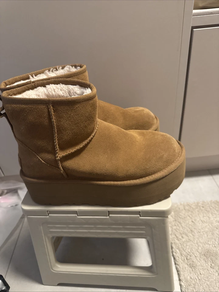 UGG Australia Classic Mini II Boot Stiefel für Damen - Chestnut, EU 38, Foto 4 von 5