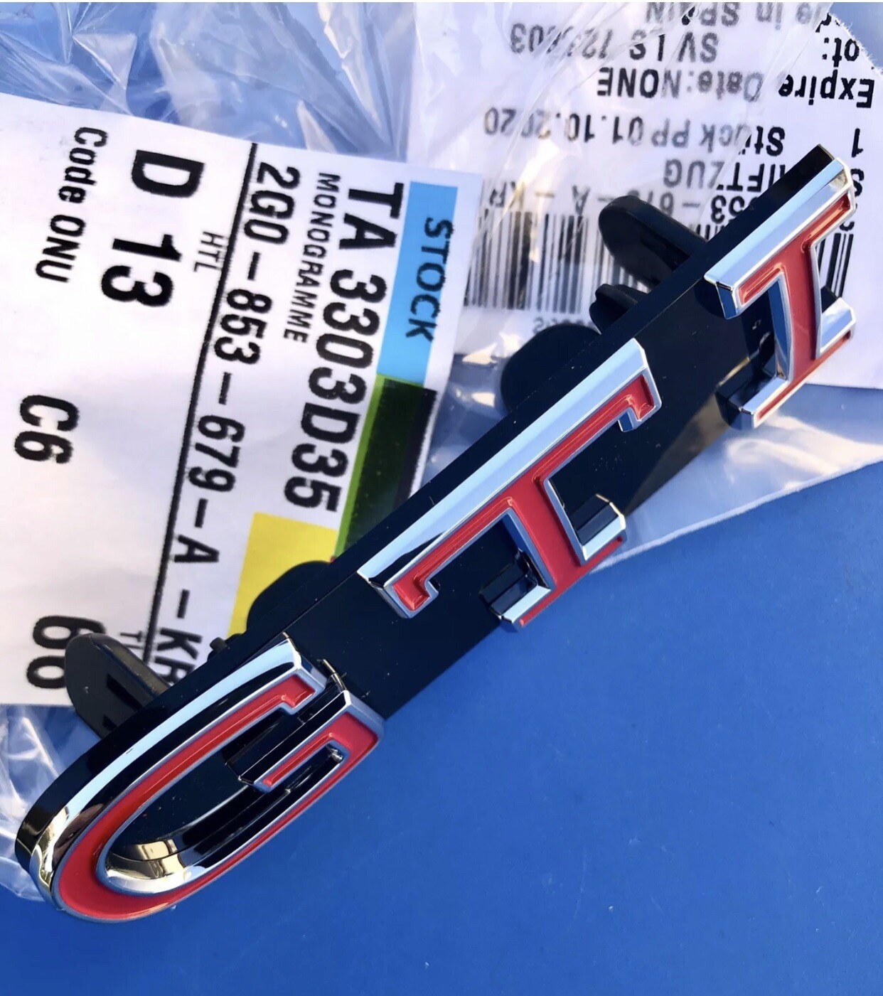 Monogramme GTI Calandre Golf 7 Finition Chrome Absolu VW - 4