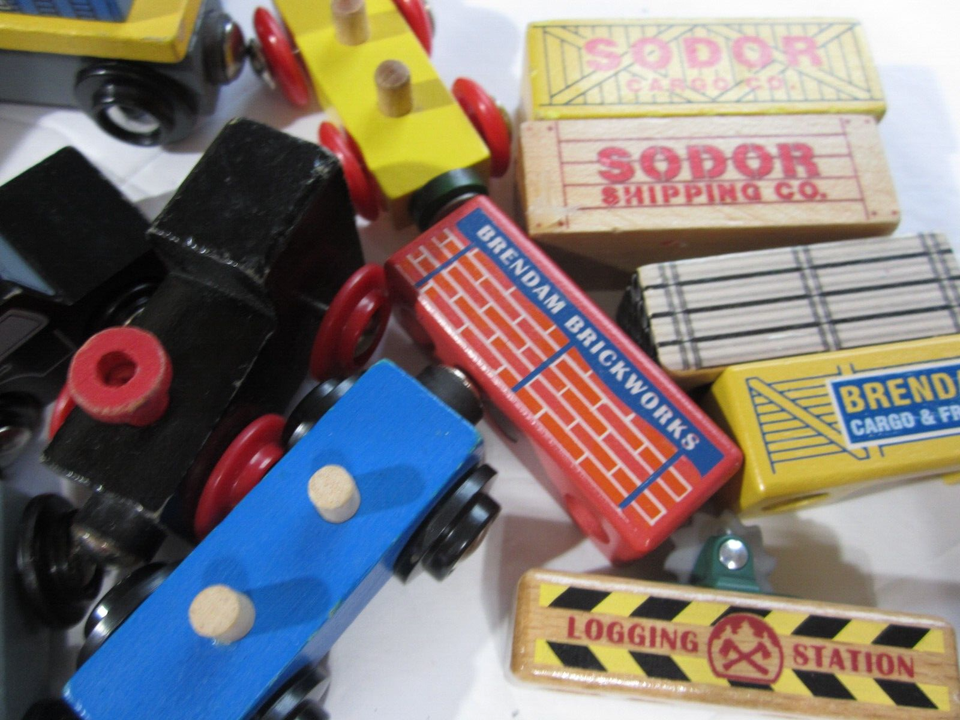 BRIO THOMAS Friends Wooden Railway TRAIN SODOR ENGINE WORKS