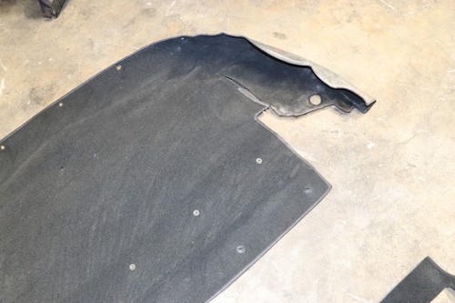 2001-2005 Mazda Miata MX-5 OEM Rear Carpet Mats - Picture 8 of 16
