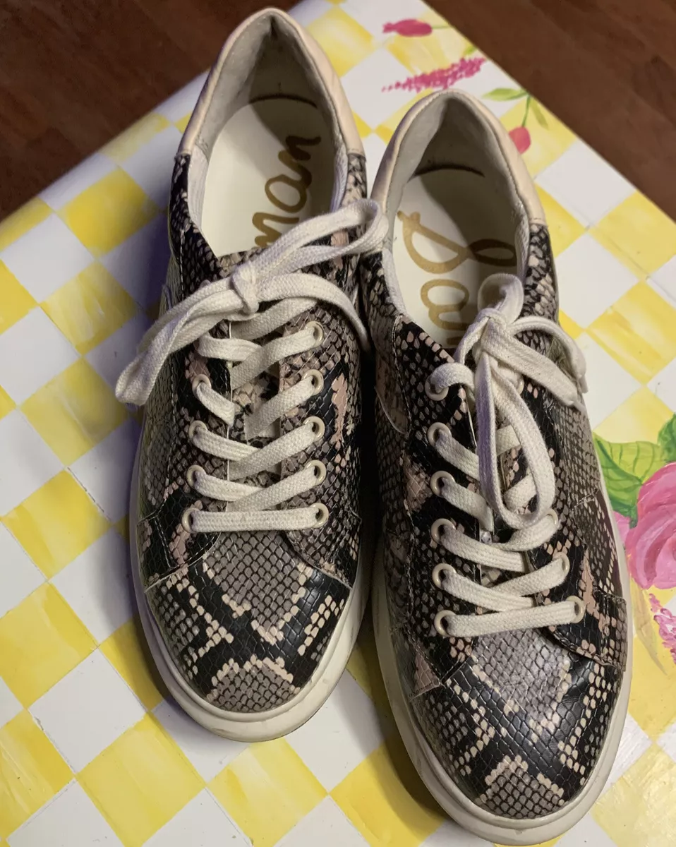 Snakeskin shoe sale laces