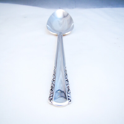 International Holmes & Edwards Silverplate 1951 MAY QUEEN Table Serving Spoon
