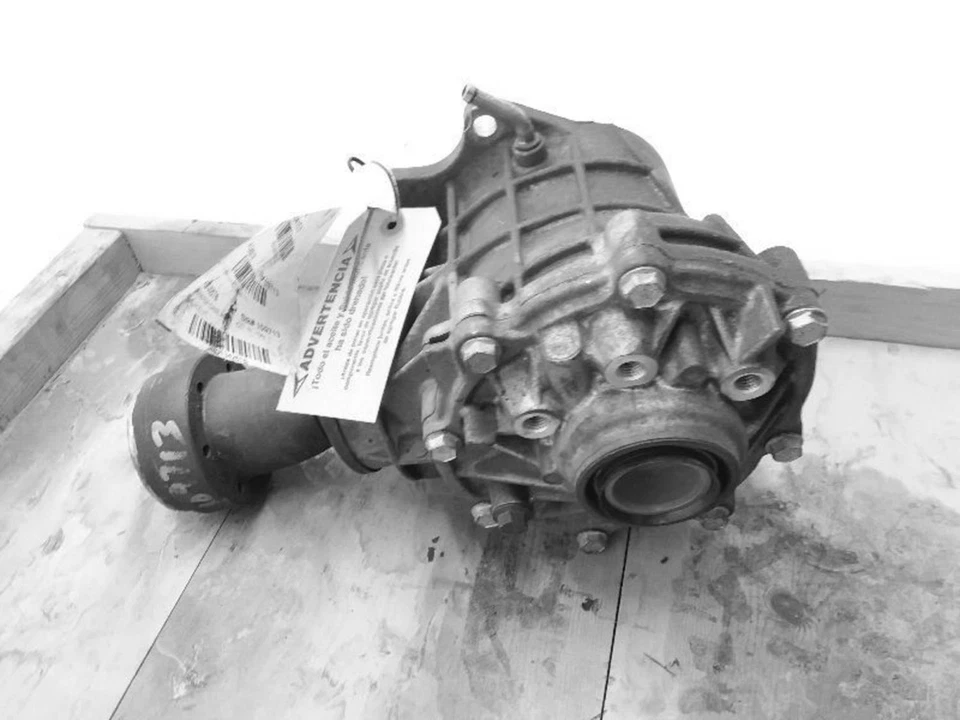 Conjunto de caja de transferencia usada se adapta a: Chevrolet Equinox 2005 grado A Foto 2 de 4