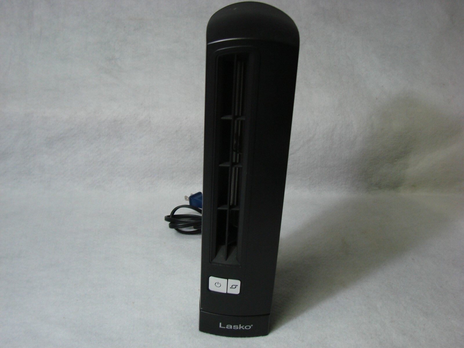 Lasko Oscillating Fan 14 in. LED-Lit 2-Speeds Type 8H Grade A | eBay