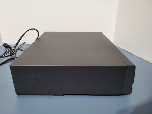 Magnavox OSD(On Screen Display) VHS /VCR Model VR3310AT01 Works - NO REMOTE - Picture 10 of 18