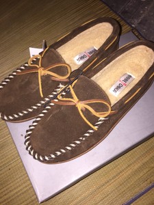 fur lined moccasins mens