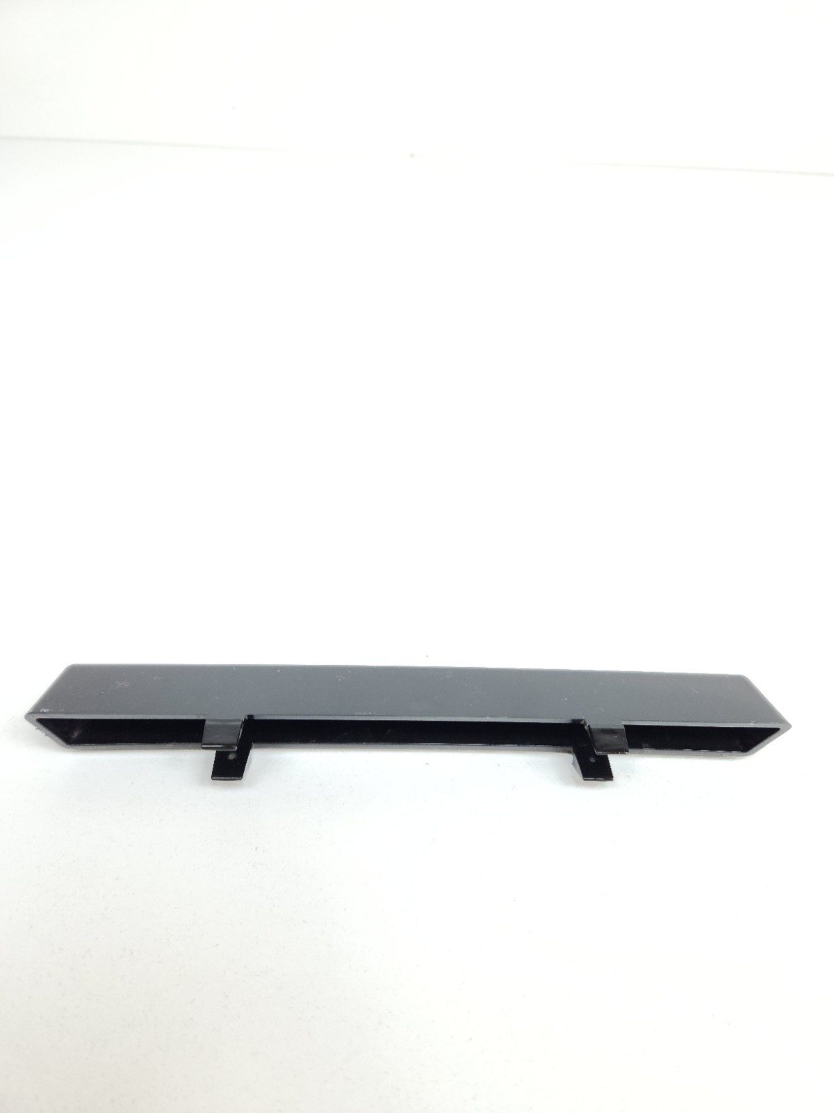 2015-2016 MCLAREN 650S SPIDER REAR CENTER MID MIDDLE BUMPER TRIM COVER OEM