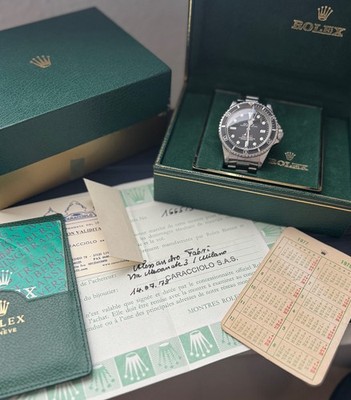 Rolex 1665 Seadweller mit seltenem ''Single Red'' Zifferblatt im Full-Set aus 1977