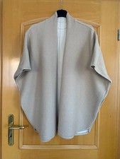 Edles Cape in beige Einheitsgröße