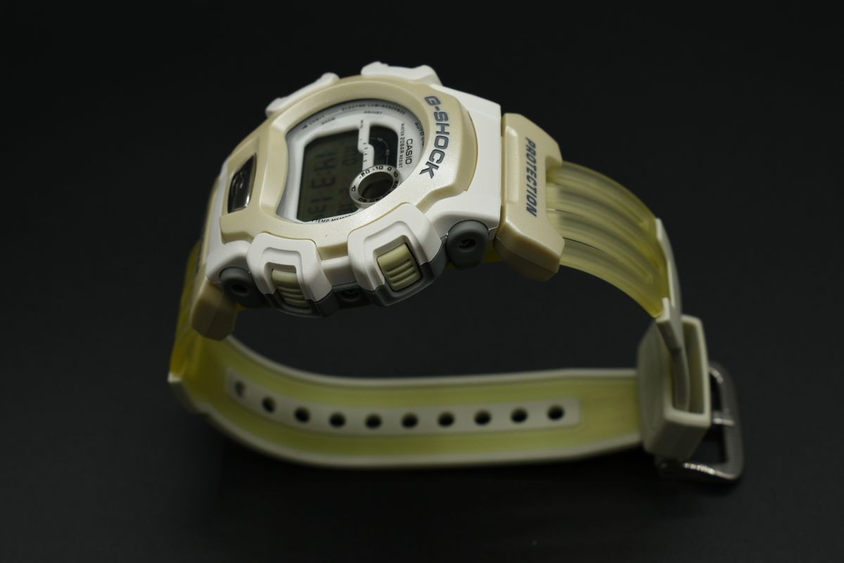 Rare CASIO G-SHOCK DW-004ASJ-7T X-treme Triple Crown Surfing Watch 