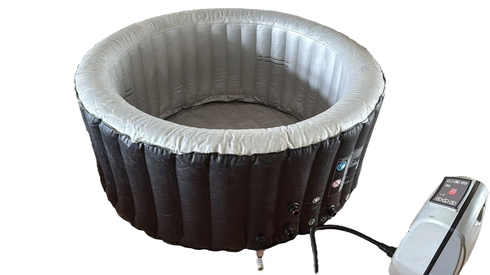 GardWell Whirlpool aufheizbar mit Massagefunktion 105 Luft-Massagedüsen bis 42°C - Bild 2 von 4