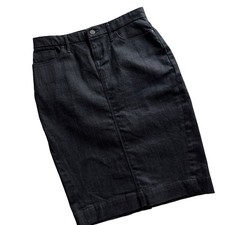 Banana Republic Dark Wash Denim Skirt Women  s Size 4 Knee Length Vintage 2007