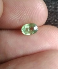 0.70 CT Granate Natural Demantoide Verde Amarillent sin Tratar Madagascar(Video)