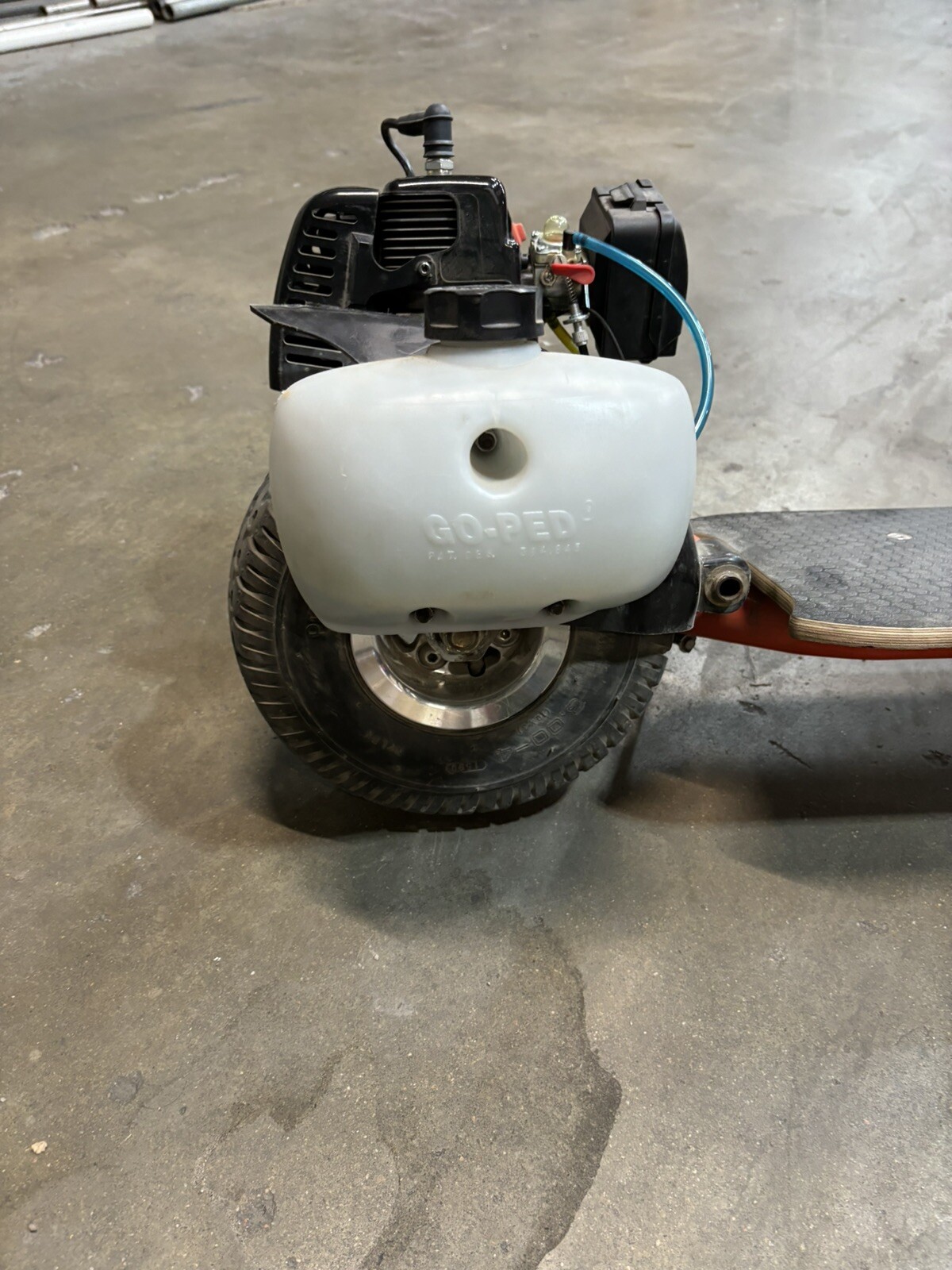 GOPED BIGFOOT ORANGE SPINDLE DRIVE WTH Aluminum Wheels And 29cc Engine