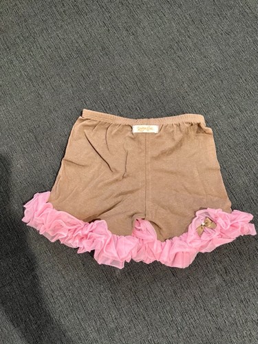 G094 NWOT KAIYA EVE GIRL RUFFLE SHORTS SIZE 4 - Picture 2 of 2