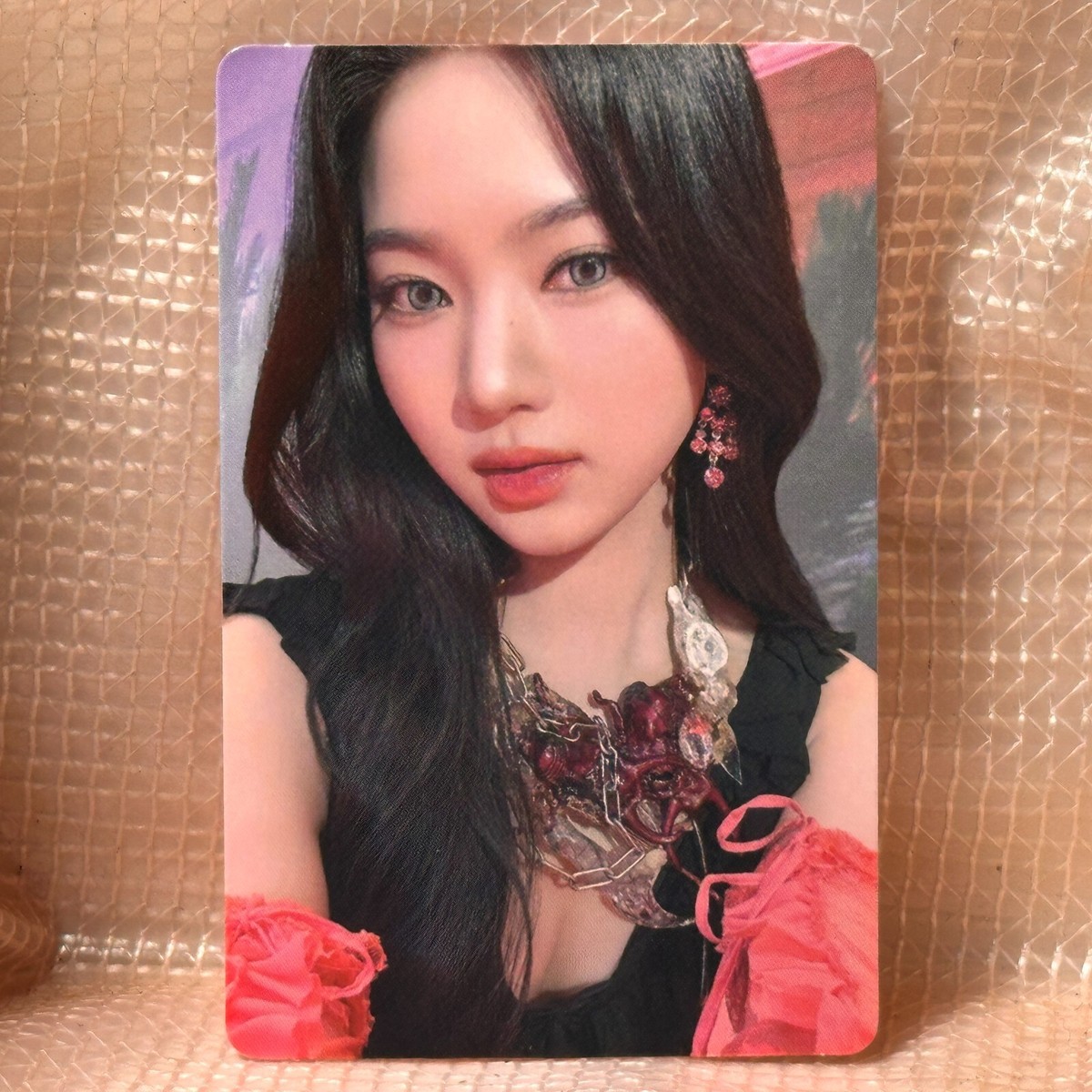 ISA Official Photocard StayC The 1st Album Metamorphic Highup Ent