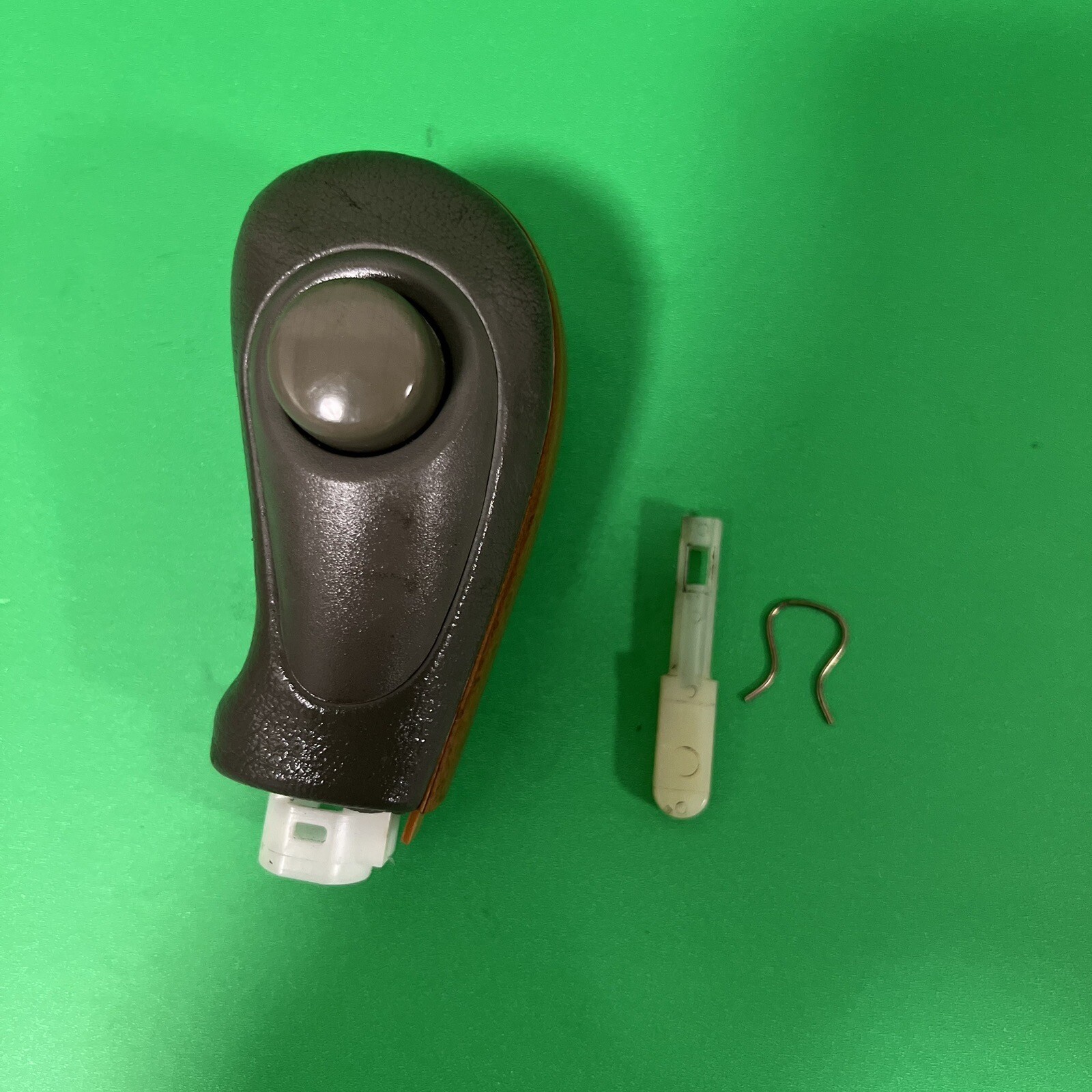 20032006 INFINITI G35 Nissan 350Z SHIFT KNOB OEM SHIFTER KNOB Grey Wood Grain eBay