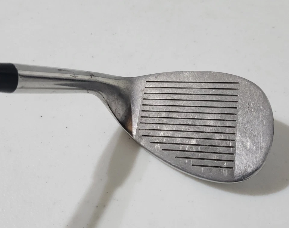 Wilson Harmonized 64° Trouble Wedge High Lob Wedge eje de acero 35,5 para diestros Foto 2 de 4