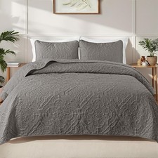 Quilt Set Oversized King Size W/ 2 Pillow Shams Lightweight Grey Quilts W/