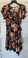 Xhilaration Flutter Sleeve Wrap Dress Floral Print Size M