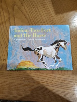 Indian Two Feet and His Horse By Margaret Friskey Vintage Paperback 1964