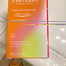 Shiseido Urban Environment Vita-Clear SPF 42 Face Lotion, Broad Spectrum 1oz